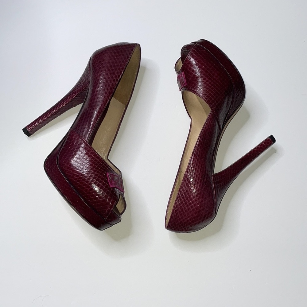 FENDI Purple Snakeskin Bow Platform Pumps 38
